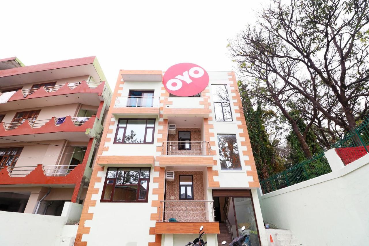 Oyo Flagship 28755 Hotel 9 Palm Rājpur Eksteriør bilde